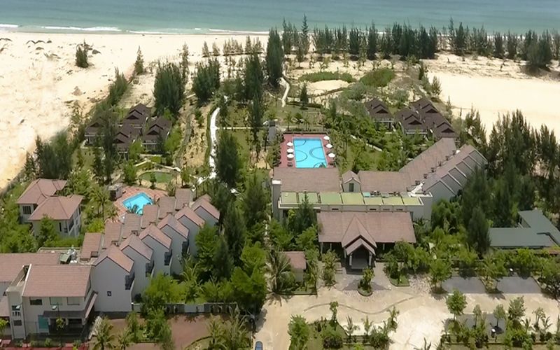 Những Resort Mặt Biển Quảng Bình Hút Hồn Du Khách